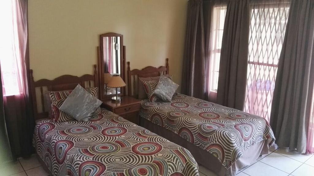 Ezulwini Guest House Dış mekan fotoğraf