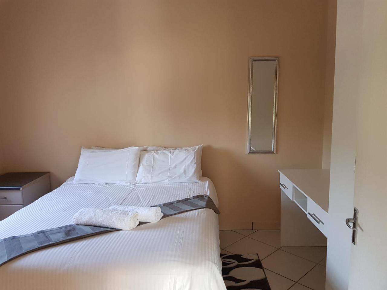 Ezulwini Guest House Dış mekan fotoğraf